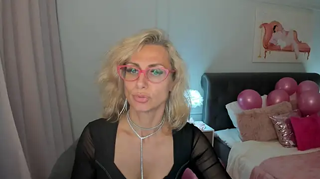 MuseOfStage Live XXX-Chat