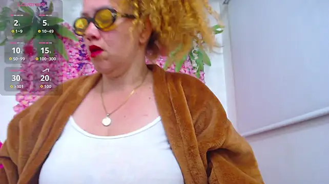 BLONDE_SEXYHOT Webcamshow