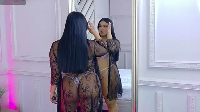 Kendall-Moll's Live XXX Chat
