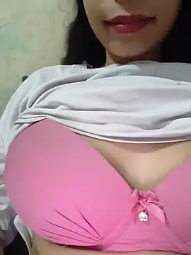 Aameesha Adlı Modelin Canlı XXX Sohbeti