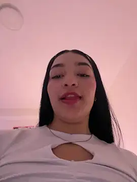 Hhannachiki Live XXX Chat