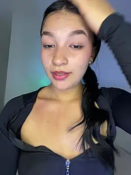 Chat XXX en directo de Hhannachiki