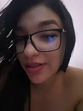Czat XXX na żywo – Hhannachiki