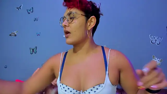 Kaira_mosse Chat XXX live