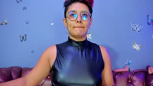 Kaira_mosse's Live XXX Chat