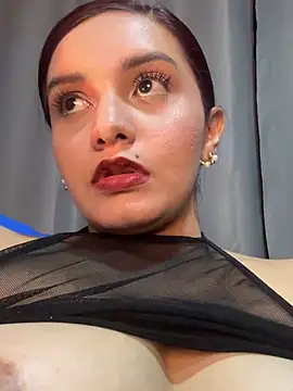 Melanyprada 网络视讯表演