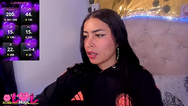 cristalconnorr's Live XXX Chat
