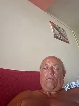 gianbragallini Show in webcam