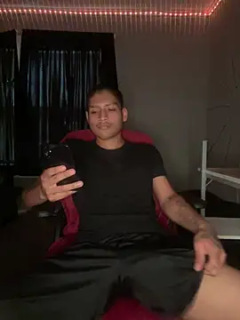 iktzx's Webcam Show