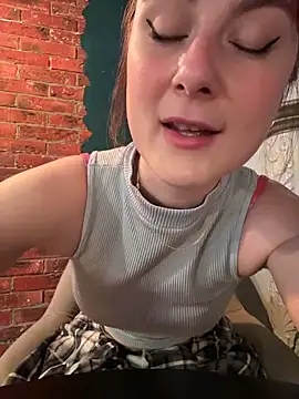 Dina_Teasen Webbikameraesitys