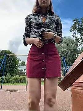 Dina_Tease webcam show