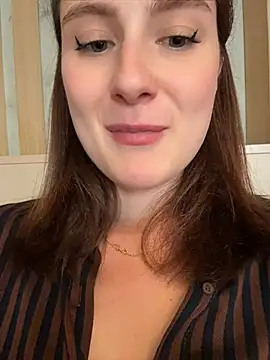 Dina_Tease Webcamshow