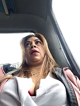 Laura-Hernandez's Live XXX Chat