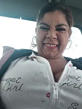 Laura-Hernandez Live XXX-Chat