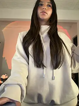 aly_golden_'s Webcam Show