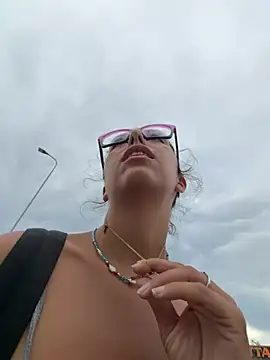 La_stefy96 Show in webcam