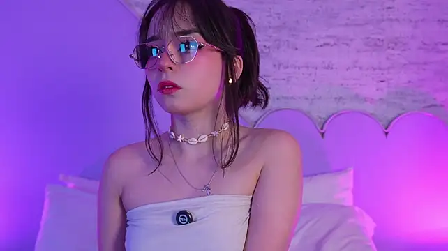 Lilou_albrechtn Live XXX chat