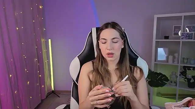 MelissaLovely_: онлайн-секс-чат