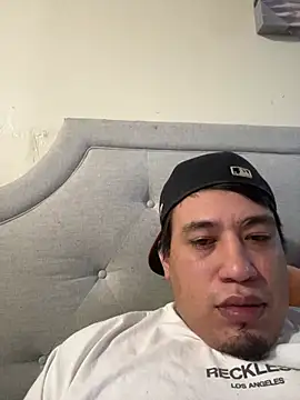 Richyyyybouyyy Show in webcam