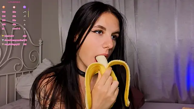 Živý XXX chat Kelly_Woods