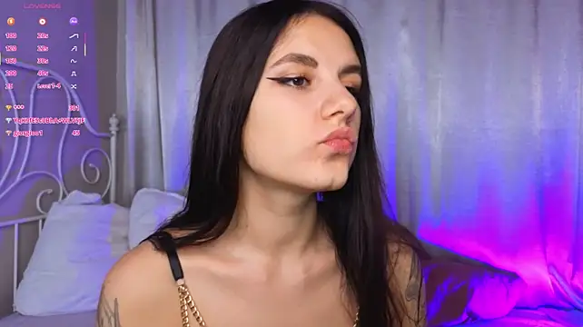 Kelly_Woods' Live XXX Chat