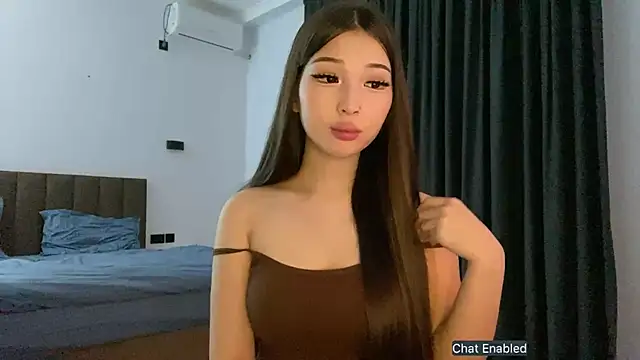 loolashow élő XXX-chatje