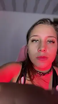 ScarletVelvetX's Live XXX Chat