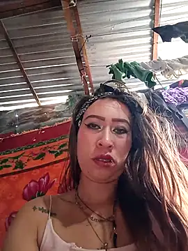 samy-blondeのウェブカメラショー