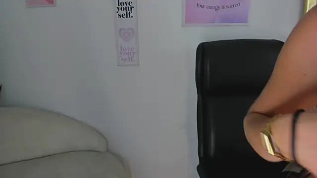 LanaJones_ Live Chatraum