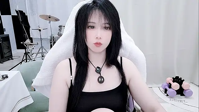 Evangelin-e 即時 XXX 聊天