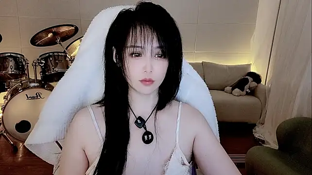 Evangelin-e Adlı Modelin Canlı XXX Sohbeti