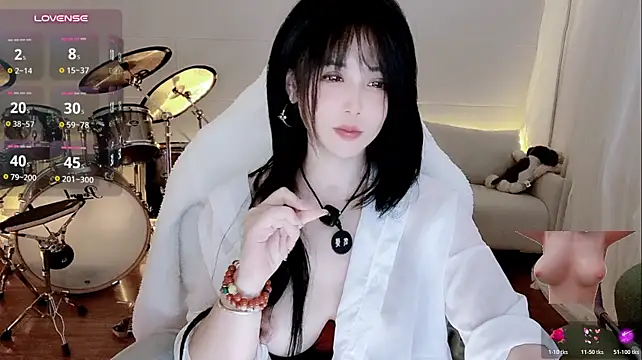 Evangelin-e Live XXX-Chat