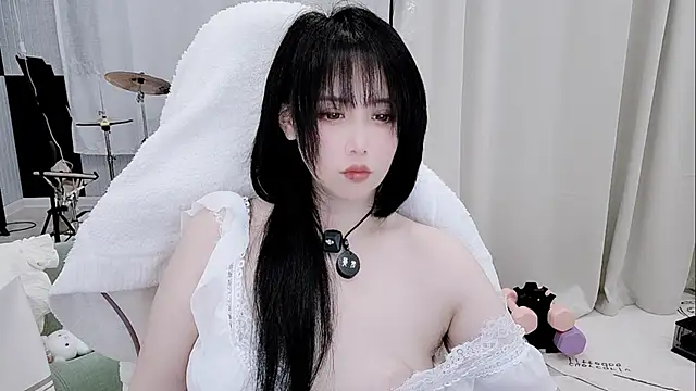 Chatroom XXX en direct de Evangelin-e