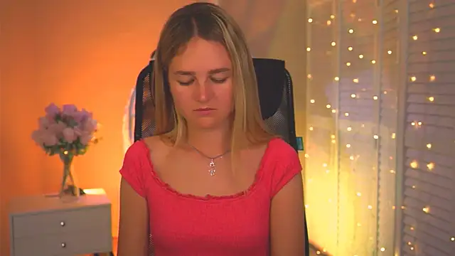 DeboraLarsonのライブXXXチャット
