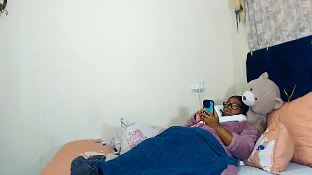 veronica1xxx's Live XXX Chat
