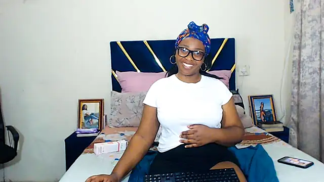 veronica1xxx Show in webcam