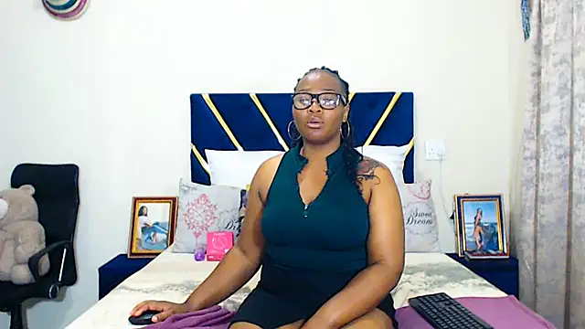 veronica1xxx's Live XXX Chat