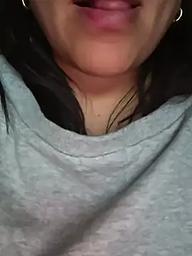 Kasandra02's Live XXX Chat