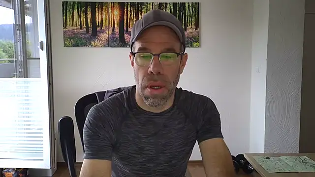 DaddyHarry_MatureStallion's Webcam Show