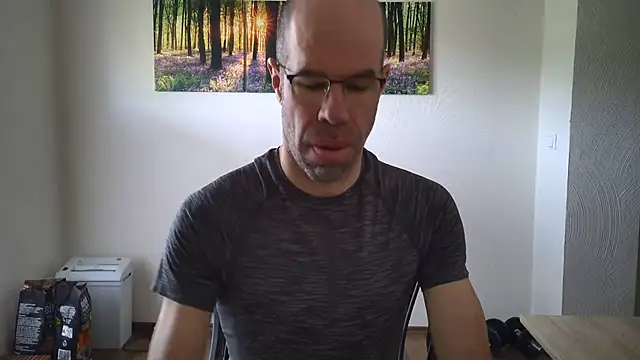 DaddyHarry_MatureStallion Webcam-Show
