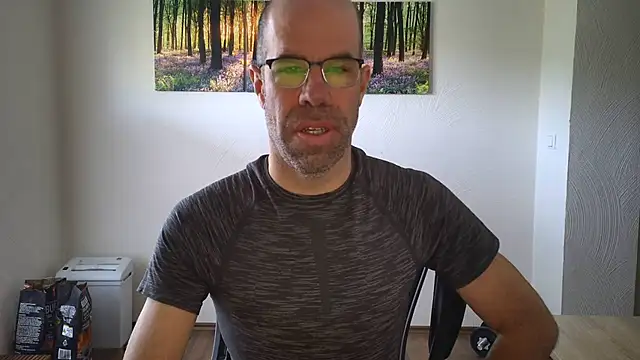 DaddyHarry_MatureStallion 在線直播表演