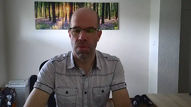 DaddyHarry_MatureStallion Webcam-Show