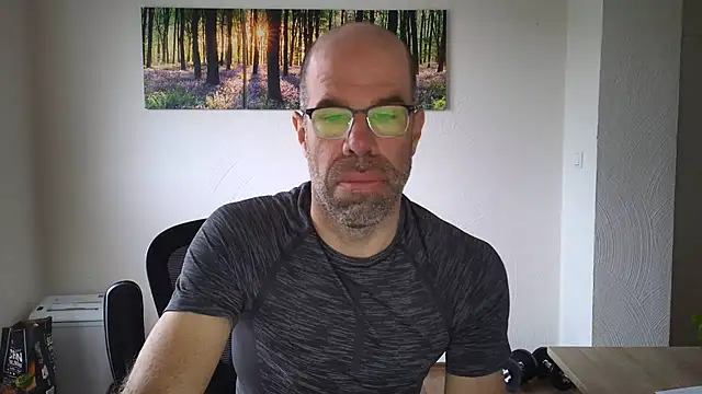 Show de DaddyHarry_MatureStallion na webcam