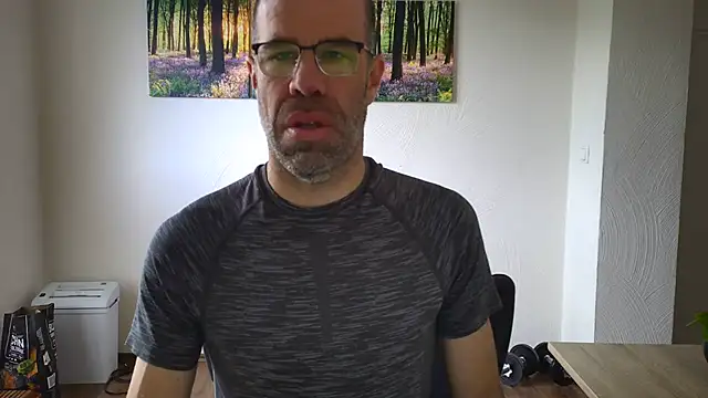 DaddyHarry_MatureStallion Webcam-Show
