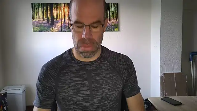 DaddyHarry_MatureStallion Webcam-Show