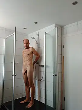 DaddyHarry_MatureStallion Webcam-Show