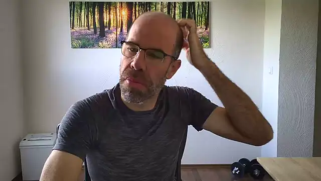 Show de DaddyHarry_MatureStallion na webcam