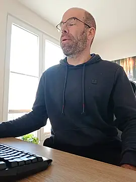 DaddyHarry_MatureStallion Webcamshow
