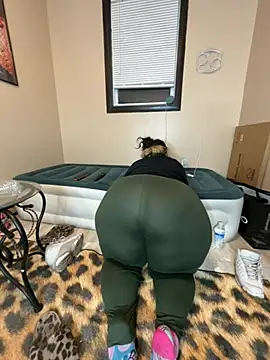 Tillymarie's Webcam Show