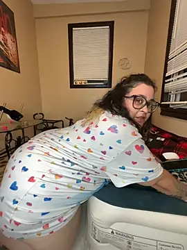 Tillymarie webcam show